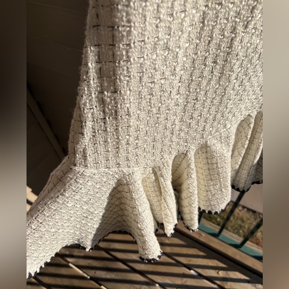 🆕 Antonio Melani Aurelia Tweed Mini Dress Ivory Black Trim Sleeveless Ruffle Hem - Picture 5 of 17